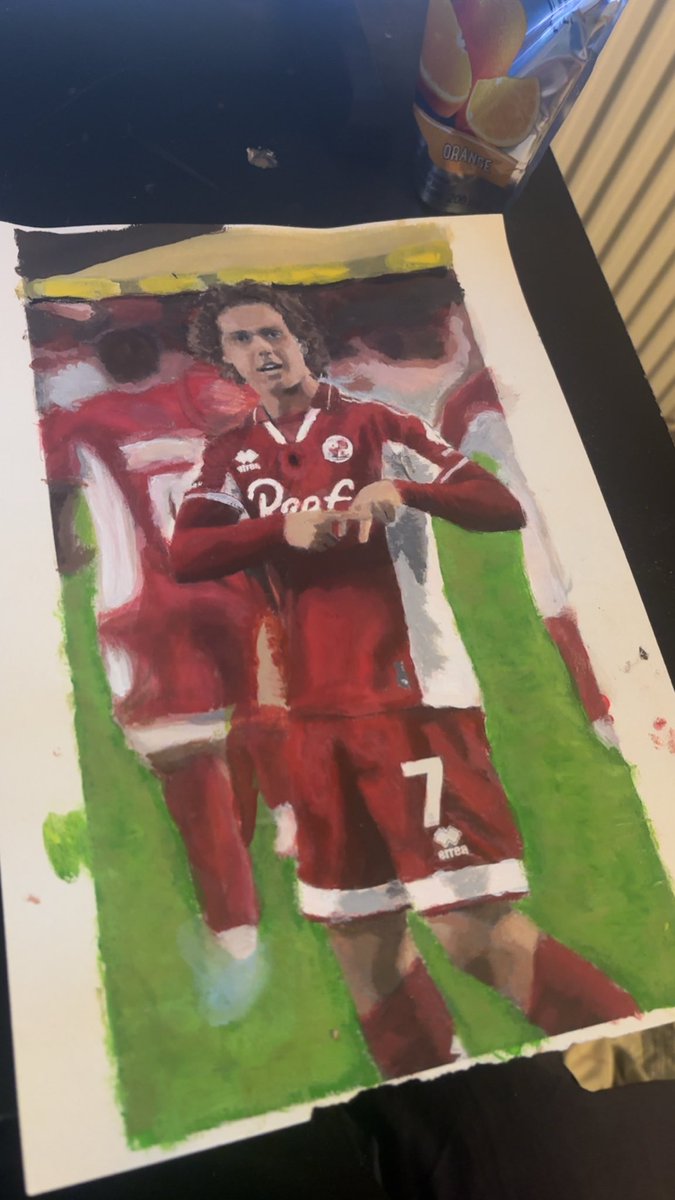 MaddyClark2009's tweet photo. paintings of 25/26 season pt1 ❤️👊🏻 #crawleytownfc @crawleytown @DaniloOrsi @kellangordon25 @jacob_chapmann @harryjforster https://t.co/EP2qa9d4LV
