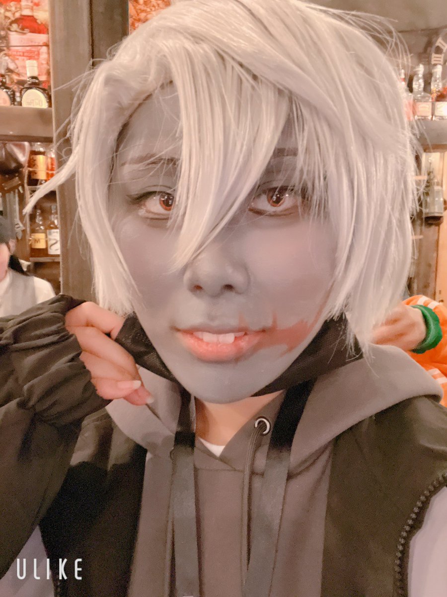獅紅.cos tweet media