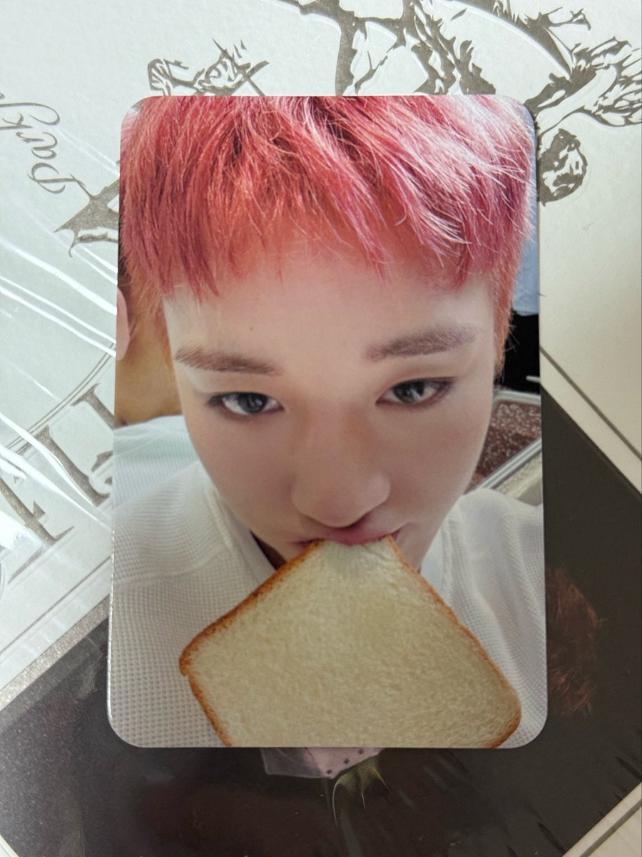 멜이 tweet media