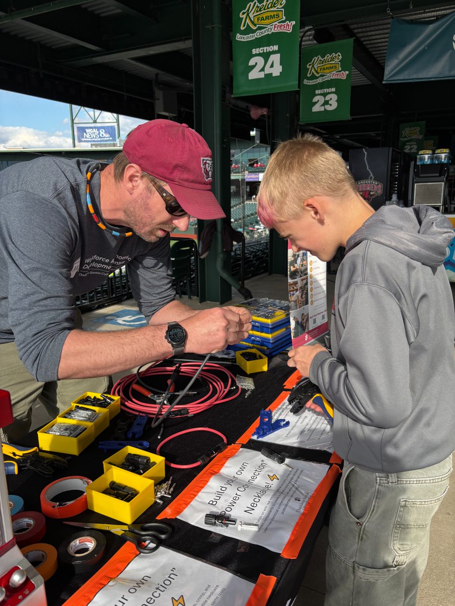 ThaddeusStevens's tweet photo. Last week, #TSCT joined our community partner, @LancSTEM for STEM Night with the @Lancaster Stormers as part of Remake Learning Days. Opportunities like this help introduce young students to the possibilities within the skilled trades. Thanks to everyone who joined us! https://t.co/xPj8qUkrj7