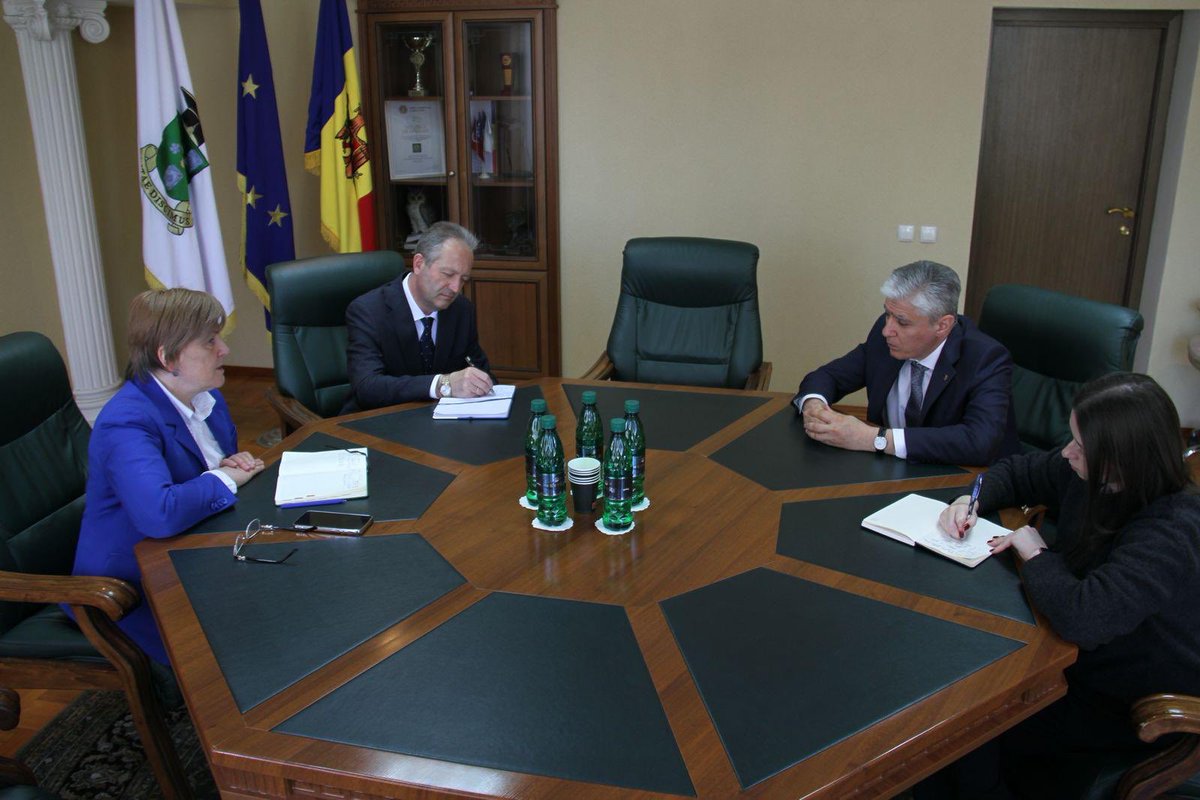 UlviB1972's tweet image. Had a productive courtesy meeting with the newly elected Rector of #Moldova State University, Prof. Otilia Dandara.
Had the opportunity to discuss further deepening of the bilateral cooperation in the sphere of mutual interest.