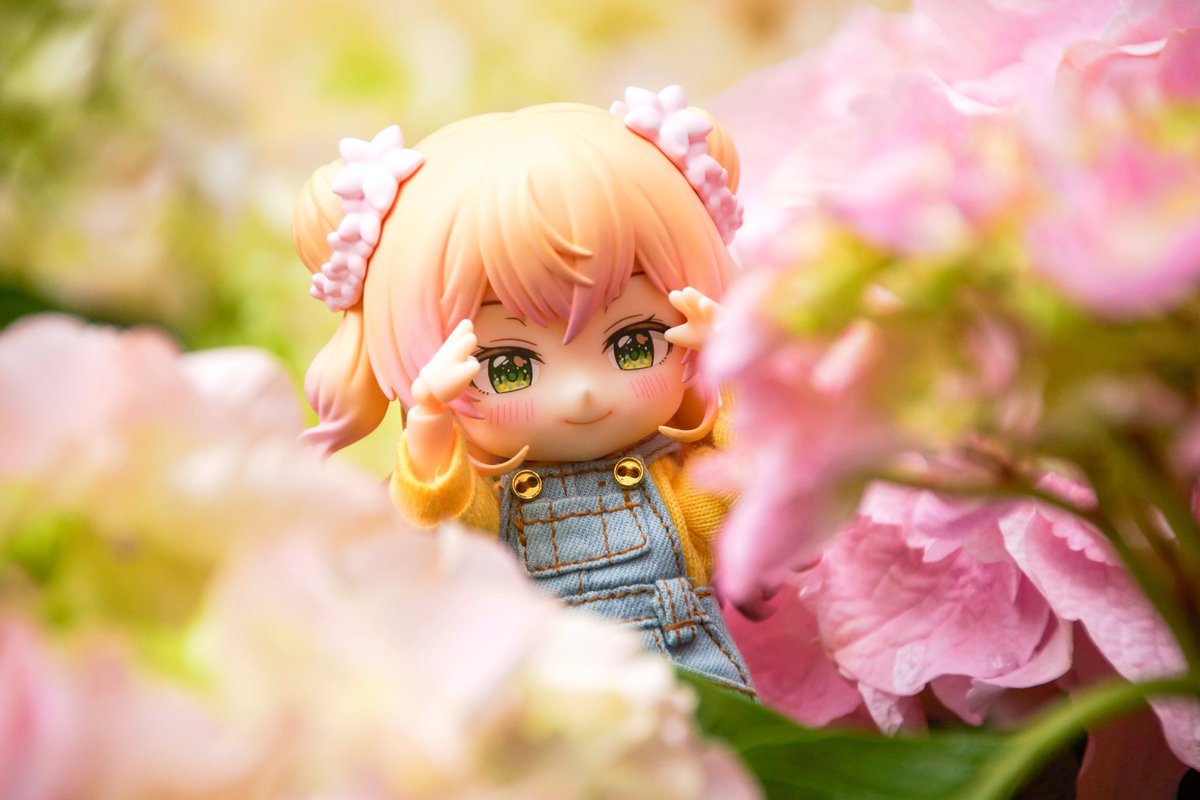 「どこに隠れてるかな〜？」

#ねんどり #おでかけ #みてみてねねち