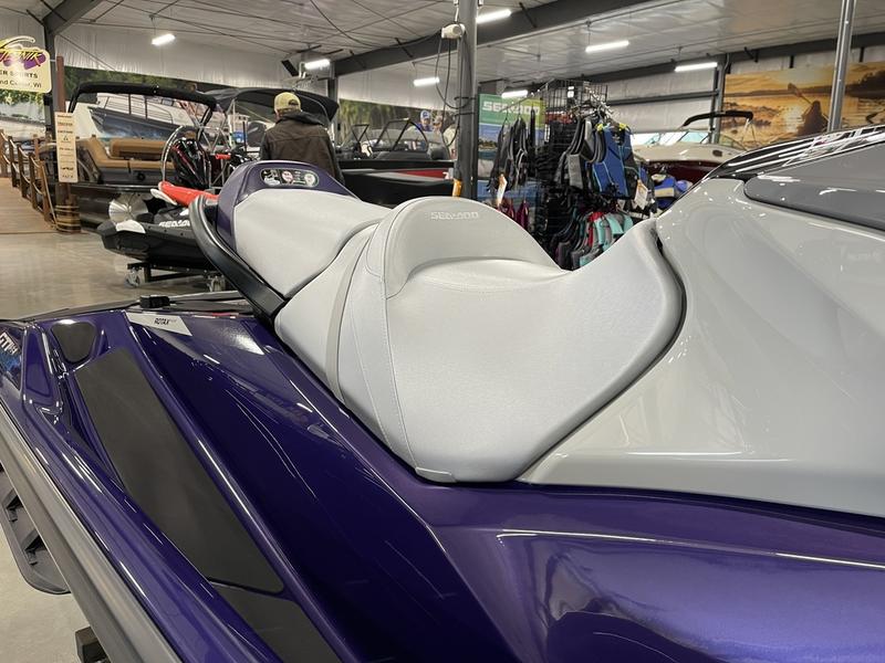 VETESNIK_PWRSPT's tweet image. Discover the 2025 Sea-Doo GTI™ SE 130 iBR – perfect for family fun! Smooth handling and 130 HP. Learn more: 📞 608.647.8808 🌐 bit.ly/4tVrKqN #AdventureAwaits #MakeWaves