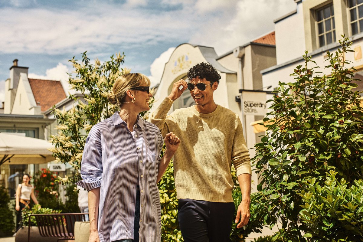AlacrityTravel's tweet photo. Book now to enjoy exclusive VIP treatment, including personalized concierge service, Hands-Free Shopping, access to The Apartment VIP lounge, and curated welcome gifts and experiences at Ingolstadt Village.

Make a booking at (970) 224-9392

#TheBicesterCollection #IngolstadtVill https://t.co/1veCh4Rmq3