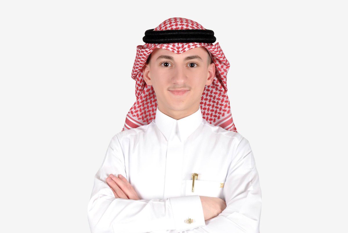 ℝ𝔸𝔼𝔻 tweet media