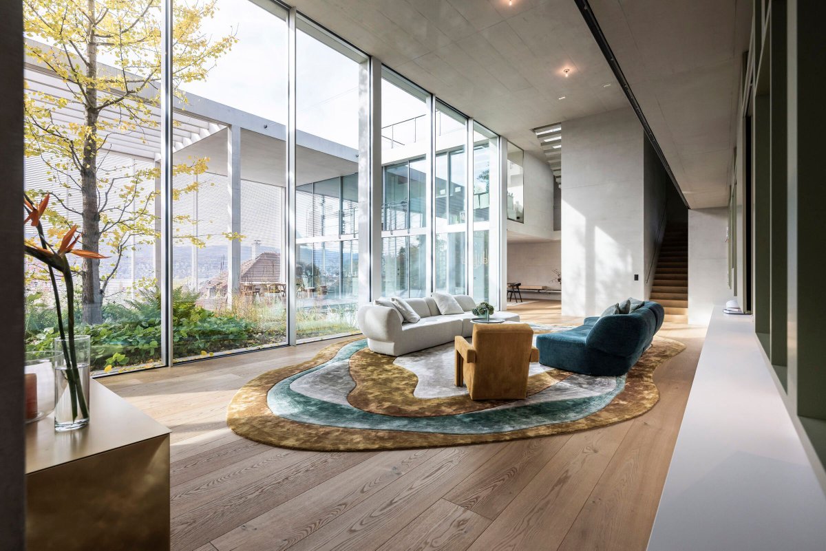 Archello's tweet photo. NOA reshapes a Zurich villa through precise material restraint and targeted interventions. 
https://t.co/iNihE3pTRG 

#MaterialPalette #AdaptiveInteriors #SpatialStrategy https://t.co/cg4fAjIRaF