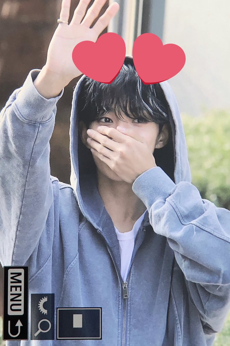 빈칸 tweet media