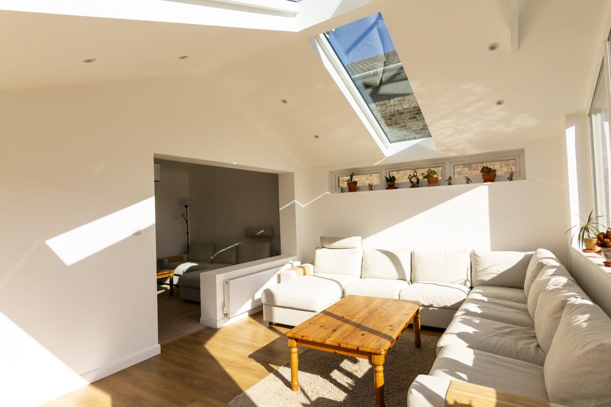 RoofsWarm's tweet image. How do you use your conservatory? 🤔

☕ Relaxing
💻 Working
🍽️ Dining
❌ Not using it

If it’s not being used as much as you’d like, there’s usually a reason — and often, it starts with the roof.

🖥️ yorkshirewarmroofs.co.uk
📞 01226 751111
#Home #ConservatoryUse