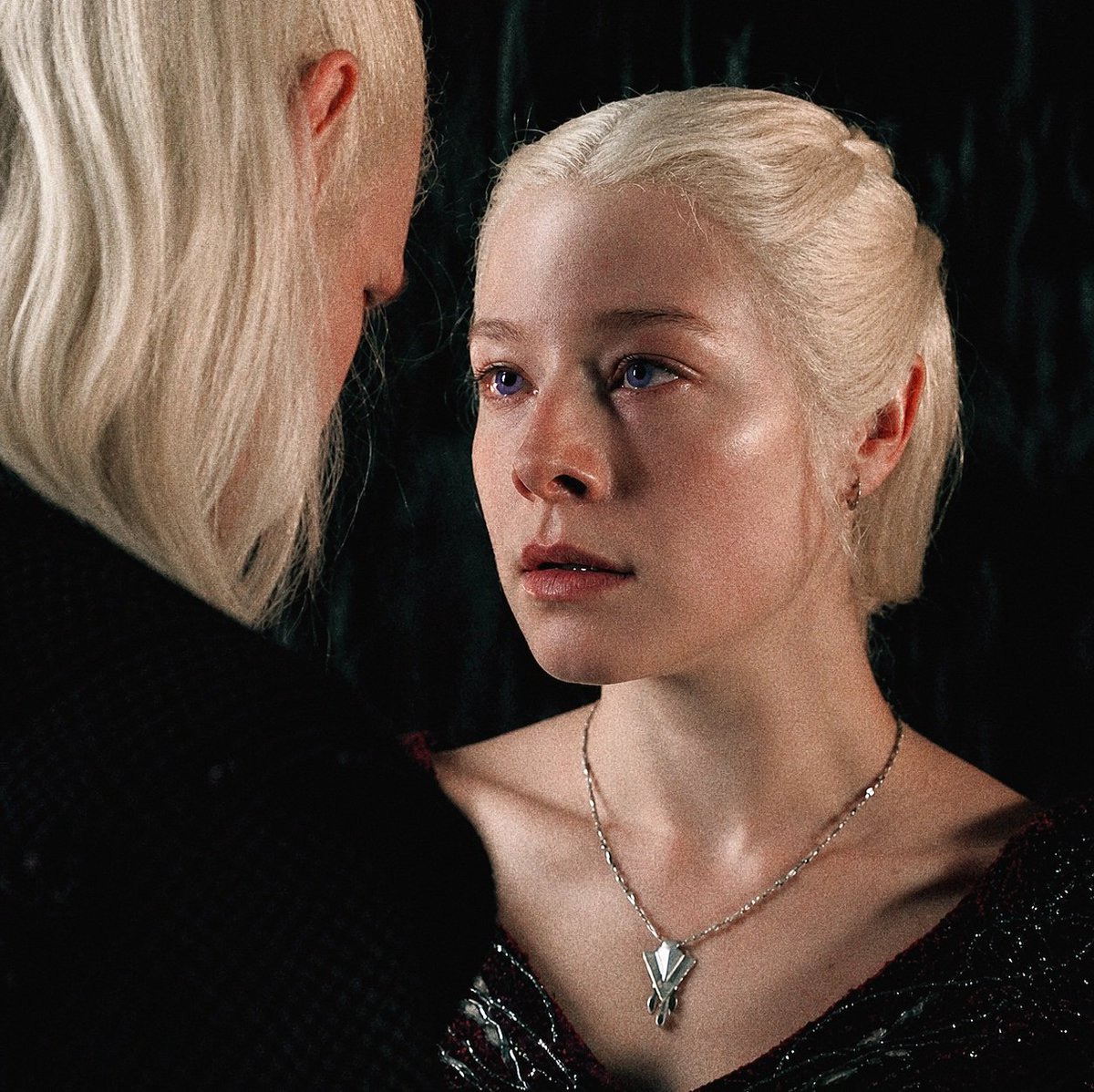 jennerys slaygaryen tweet media
