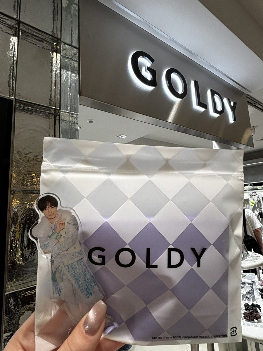 6ku___j's tweet image. ルミネいてきた❣️作ちゃんのもちもちほっぺ☺️
GOLDYさんでブレスレット購入させていただきました✨次のツアーにして行こう💜
去年に引き続き館内や屋外、アナウンスにもACEesがたくさんで嬉しかったです🥹
#FINEBOYS
#オソロイしよーぜ
#ACEes