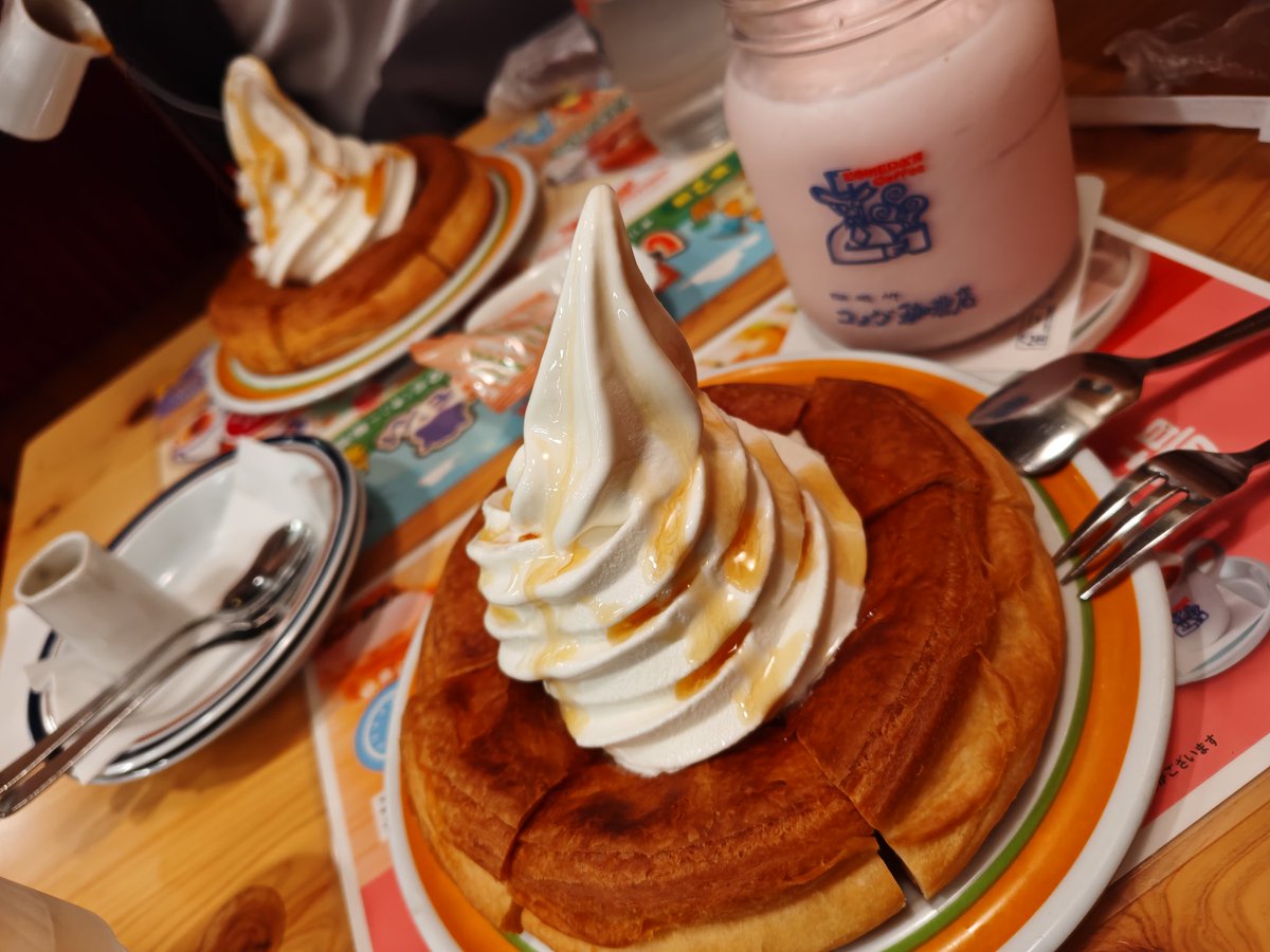 mcfore41's tweet photo. キャバのボーイやってた時の先輩から３、４年ぶりくらいに急に連絡きてそんまんま飯行ってきた！
東海市ほぼ地元だけどここ初めていった🎵んで共和のコメダでダベってきた😆
急に連絡きたから金貸してって話かと思ったわ（笑）
#急連絡 #東海市 #ノンナカコーレ #共和 ＃コメダ https://t.co/3UXiphinZn