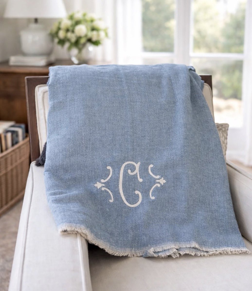 SmithCoGifts's tweet image. Custom Monogramming Available! One week lead time! #GiftGivingSimplified #Gifts #GiftShop #ShopLocal #CaldwellNJ 🇺🇸 SmithCoGifts 💙