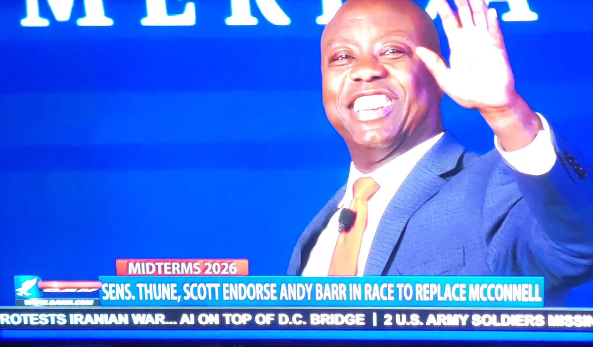 jbthe1tiger99's tweet image. What a damned DISGRACE @SenatorTimScott has turned out to be!?!?
A blatant UNIPARTY RINO faking #MAGA for the pandering to voters &amp;amp; campaigning for the SWAMPS in DC and SOUTH CAROLINA!🤬🛑🚫
#REMOVE 
@LeaderJohnThune &amp;amp; @SpeakerJohnson🚫
NO TAXATION WITHOUT REPRESENTATION🇺🇲🐍🦅☠️