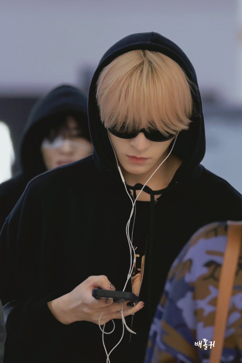 배졸귀 tweet media