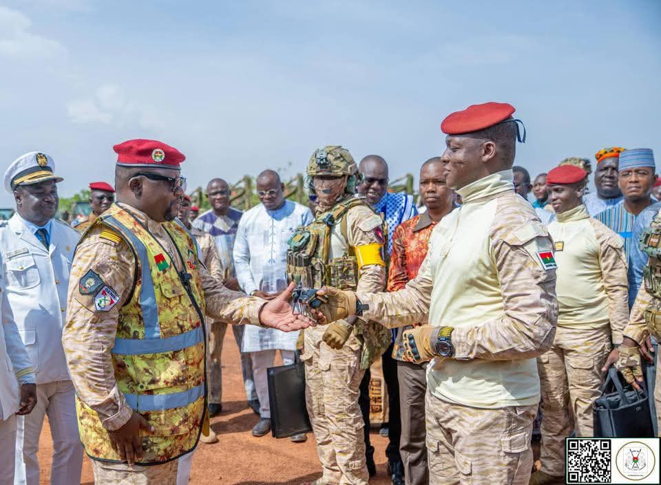 Burkina 24 tweet media