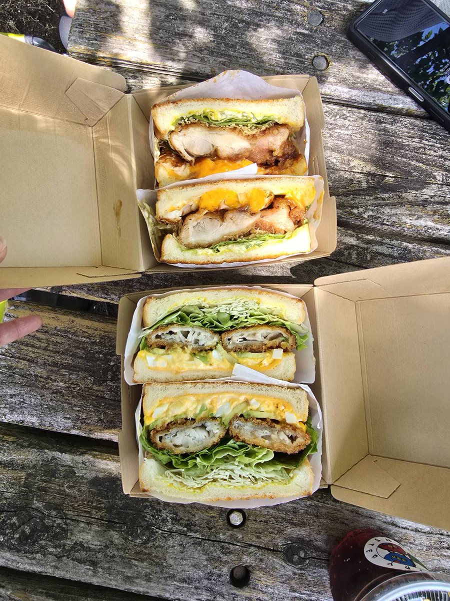 Suwa1803D's tweet photo. 阿蘇から速攻戻って娘と孫とでハングリーモンスターのサンドイッチ🥪を買って佐野植物公園へ

久しぶりに公園遊び✨ https://t.co/gHlDzALhHC