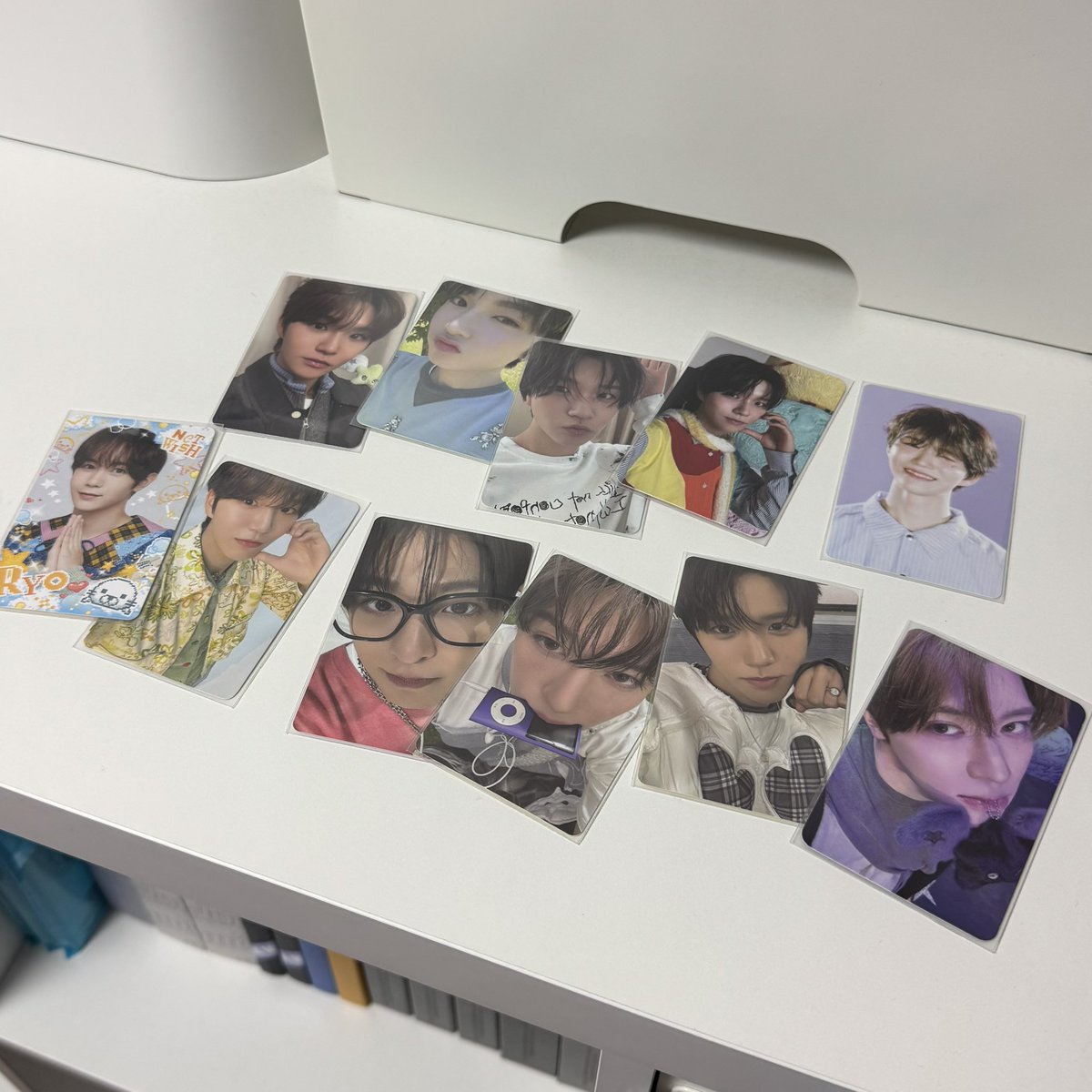 엘 tweet media
