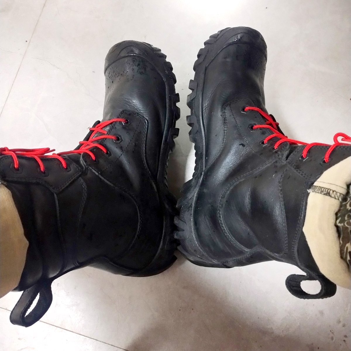 pc12345679's tweet photo. Boots 20260423 https://t.co/KEYfAnARRH
