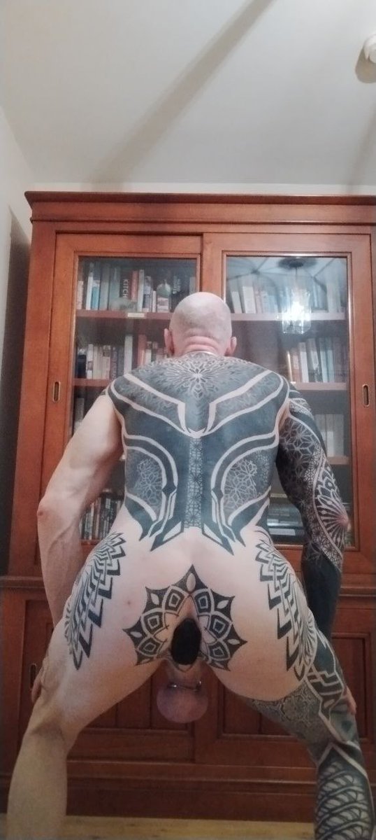 ThisIsSte's tweet photo. Every hour, every day, from morning till evening, this slave expose its cunt hole. 
Please, share its exposure. https://t.co/kBjGGuVRQn