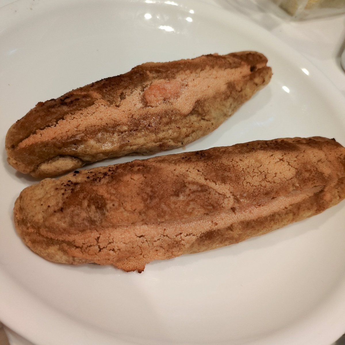 Cocco_Canale's tweet photo. めちゃくちゃ重たい明太子フランス
でも中は生焼け感は無かったので完全に冷凍庫が敗因だと思います https://t.co/JrCkbfHZCN