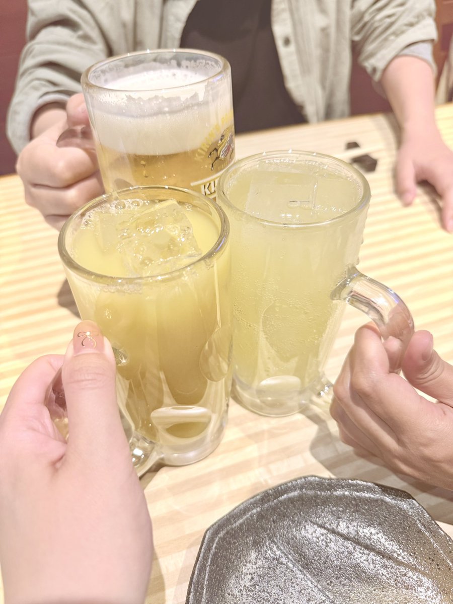 もか tweet media