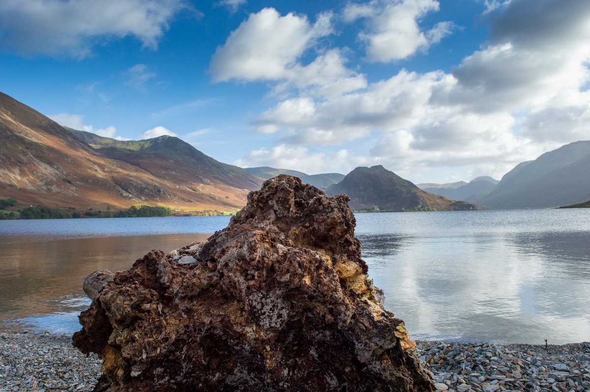 LakesFurniture's tweet image. Crummock Water Giclée Print | Lake District Fine Art Photography tuppu.net/10d065 #homeoffice #lakedistrict #birthday #housewarming #shelving #rusticfurniture #Photography #handmadefurniture #chocolate #greetingscard #NaturePhotography