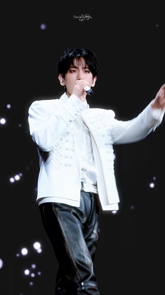 _w_yiiz's tweet photo. 260426 ｜ WIEA

⚪️

@B_hundred_Hyun 

#백현 #BAEKHYUN #ベッキョン https://t.co/dQj9VqqiMe