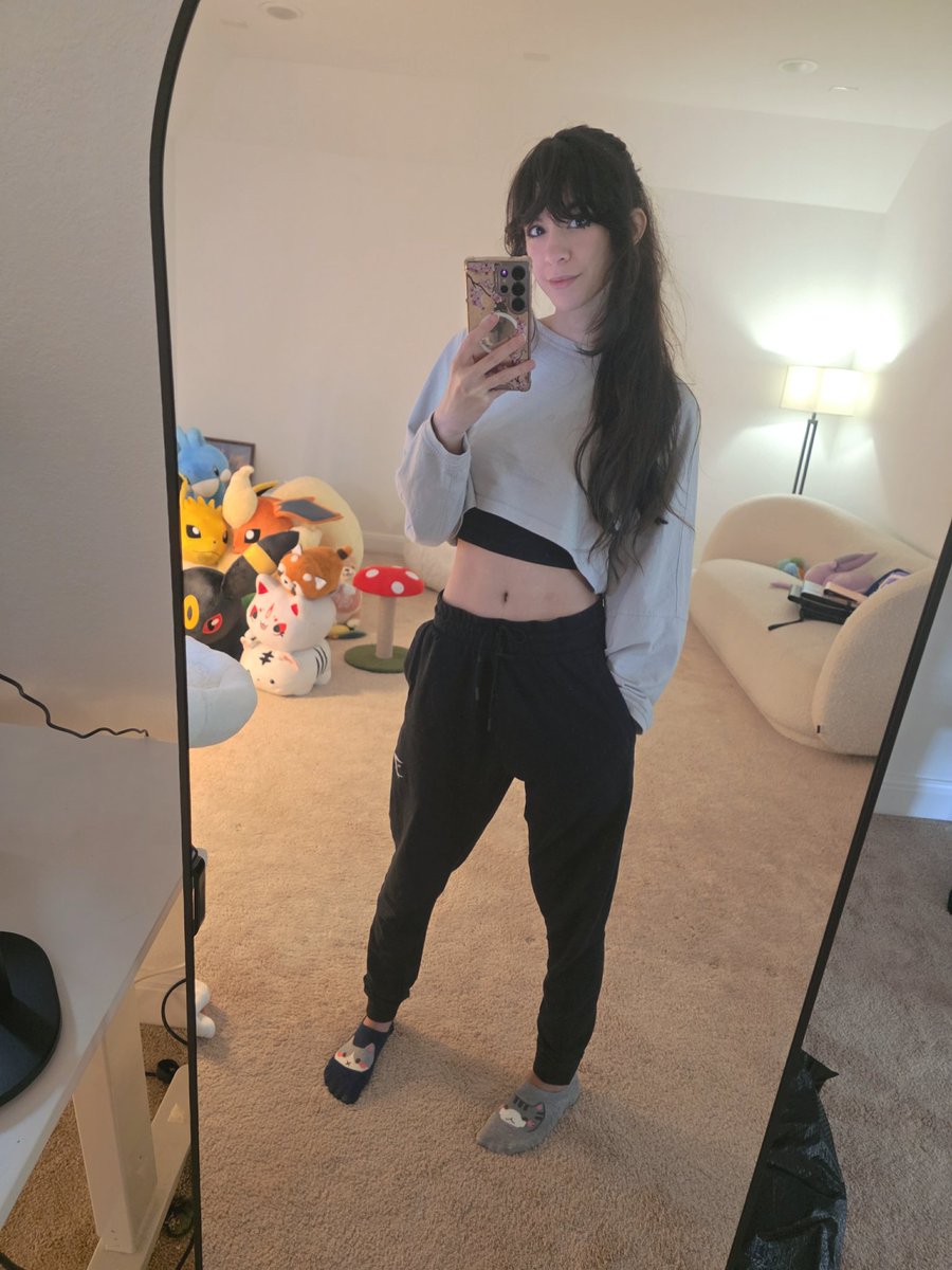 MaryMaybe tweet media