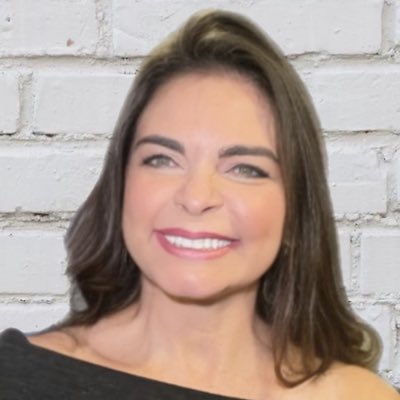 LILIANEVENTURA's tweet photo. #NovaFotoDePerfil https://t.co/wB3NnG6v4Q