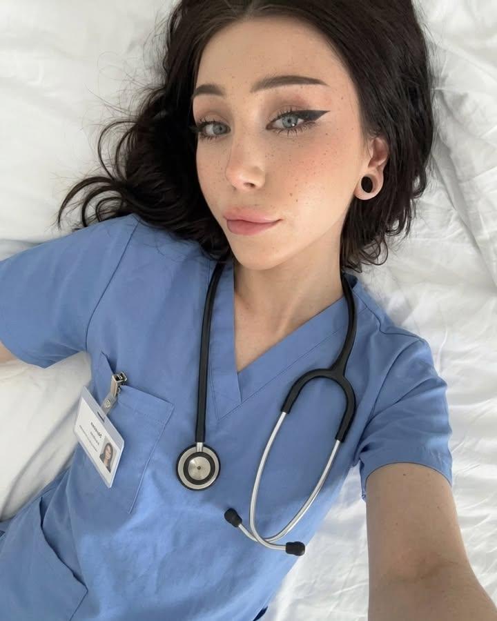 slave_medical tweet media