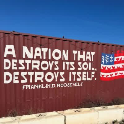 natesheetsforTX's tweet image. I had a great weekend at the American Regeneration / @AcresUSA Summit at Sovereignty Ranch —grateful to Ryland and Mollie Engelhart for their generous hospitality. It was an honor to sit down with @SecKennedy and talk about how Texas is leading on #MAHA reforms and  how we will