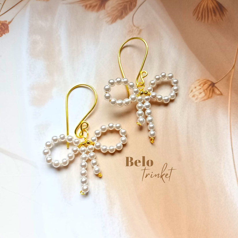 BeloTrinket's tweet image. Statement Pearl earrings, butterfly bridal handmade earrings, wedding jewelry gift etsy.me/4d55iVs via @Etsy #bridal #pearlearrings #wedding