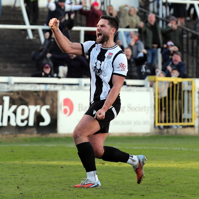 BathCityFCPhoto's tweet photo. Another @BathCity_FC  season behind the camera completed.

73 games ⚽️
52 men's ♂️
14 women's ♀️
1 youth 👶
6 friendlies 🤝
1 game with a broken camera 🗑️
117,140 taken 📷
(including 214 before the camera threw a wobbly at home to Ebbsfleet)
9,388 published 📸
My 4 favourities🌟 https://t.co/qbqD7IHmbo