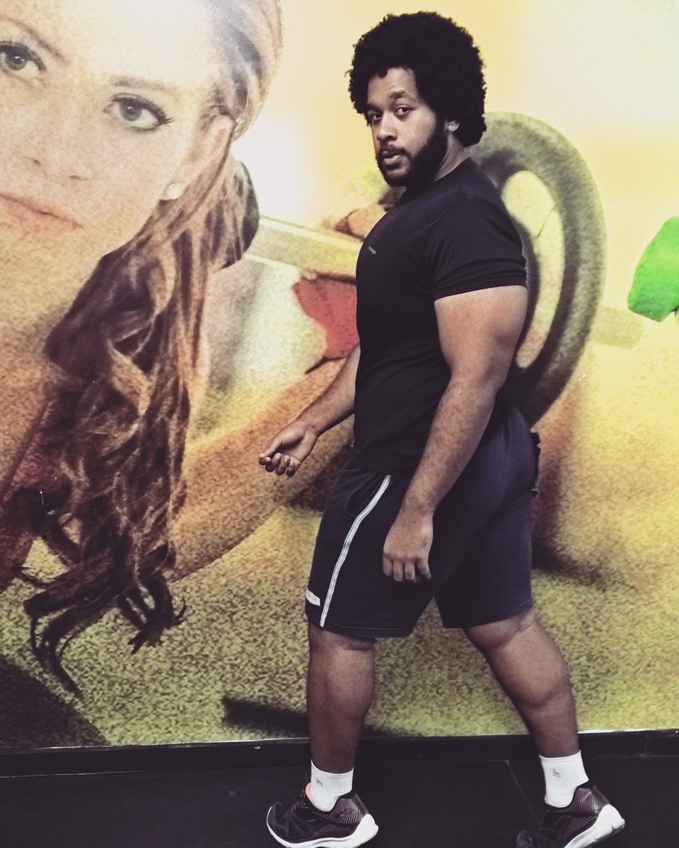 FlvioSa18864072's tweet image. G.Y.M.
.
.
.
#gym #beard #big #afro #black #blackpower #muscle #musclebear