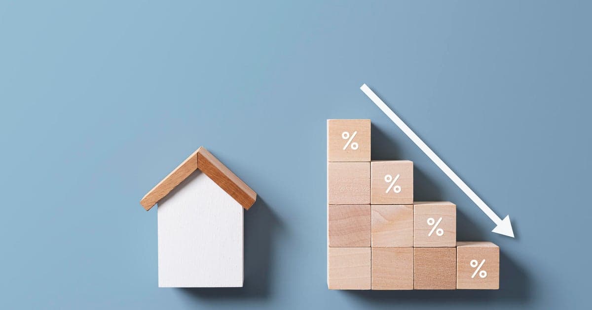 thedailynines's tweet image. Mortgage Rates Poised for Potential Decline Amid Shifting Economic Winds
#MortgageRates
#HousingMarket #InterestRates
#Economy #RealEstate