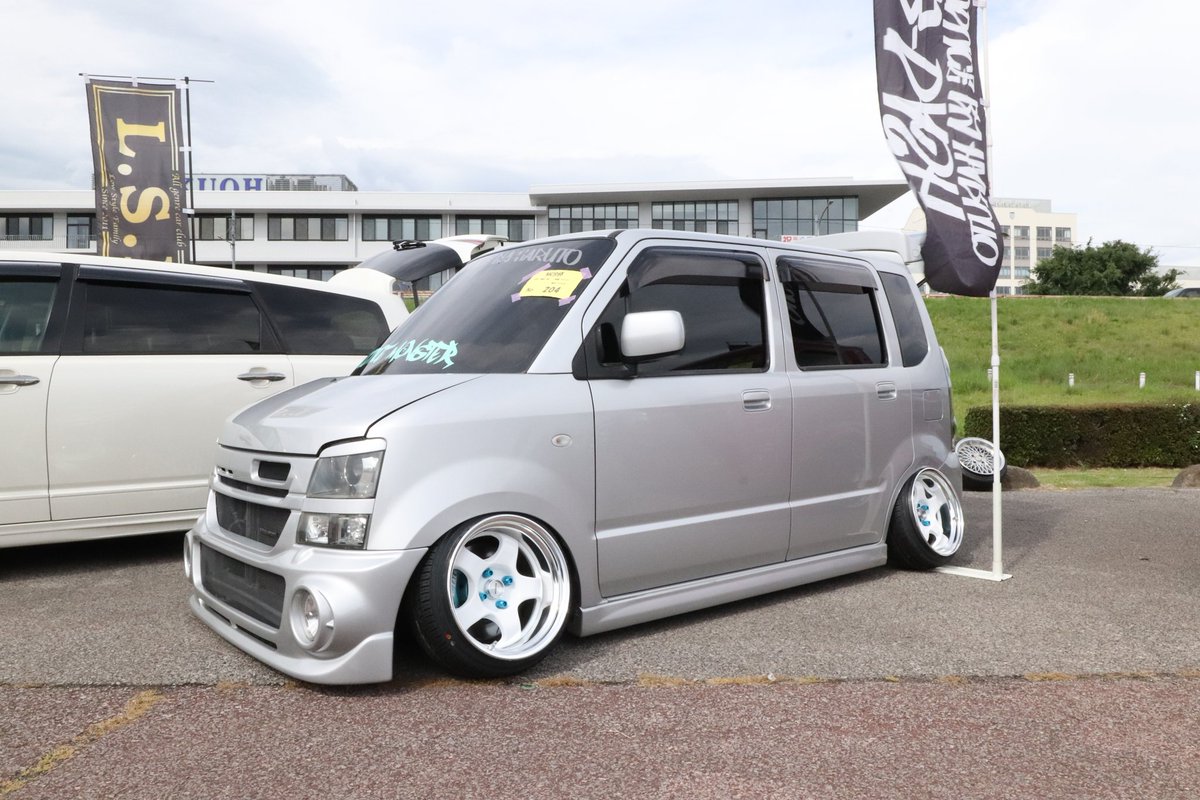 あき tweet media