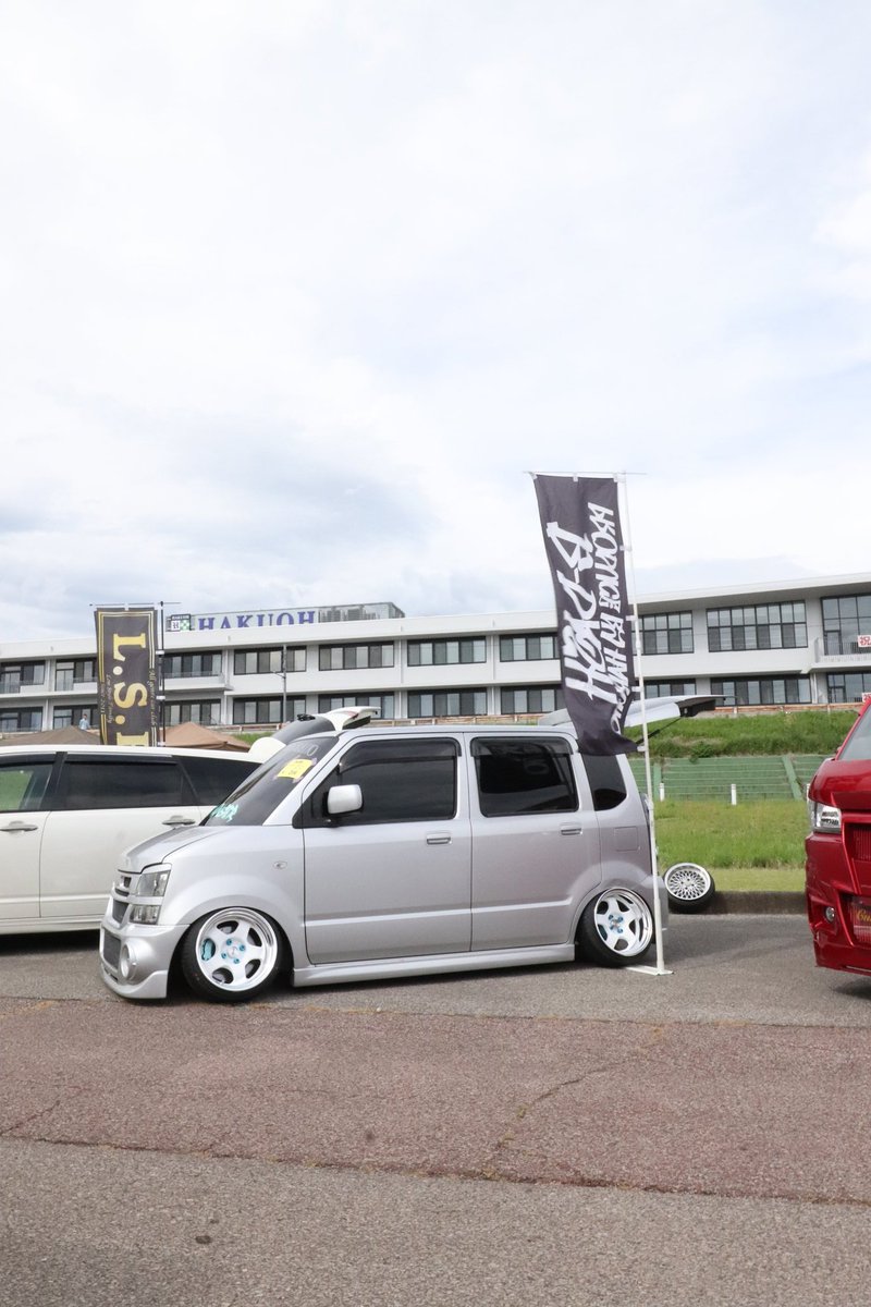 あき tweet media