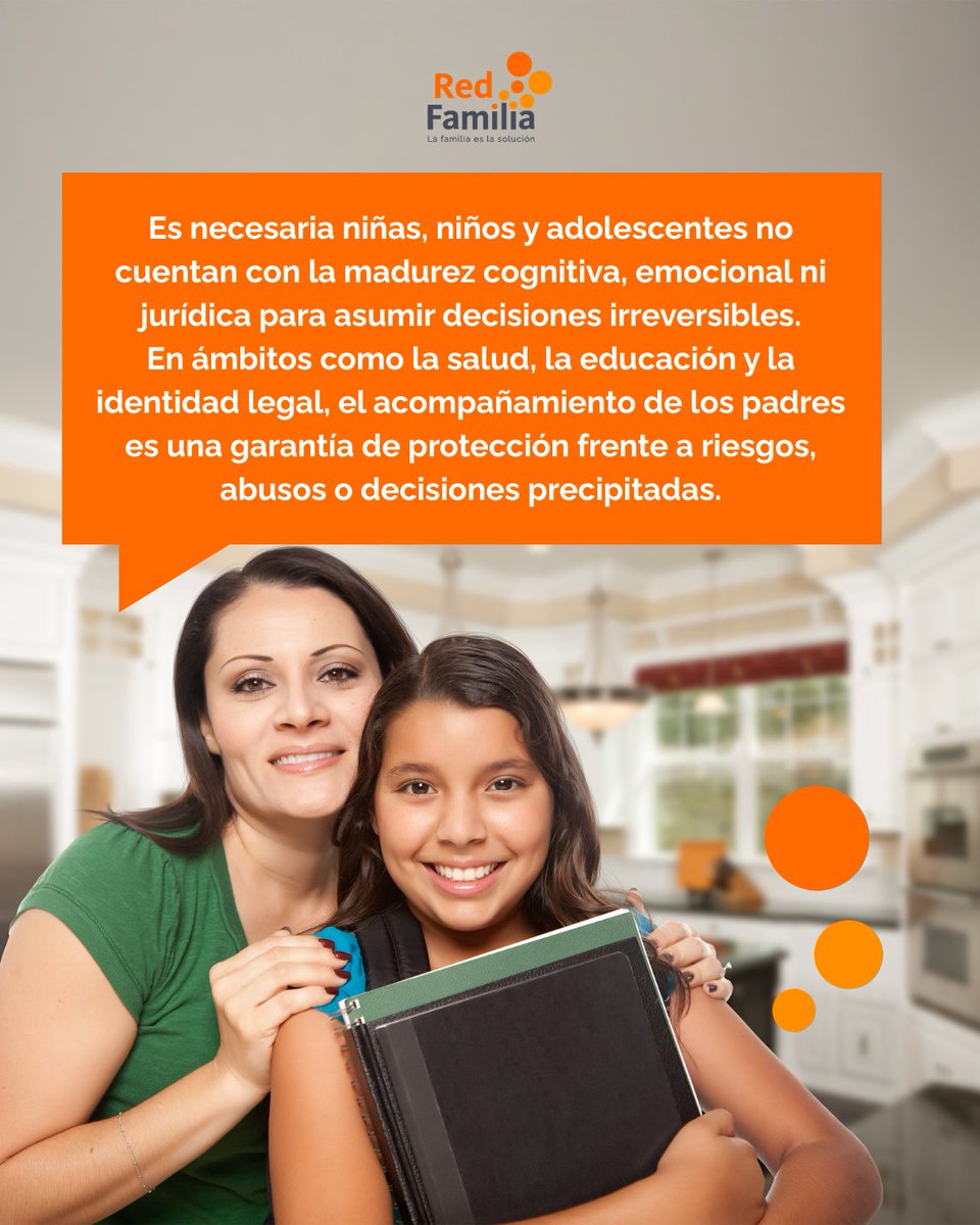 RedFamilia's tweet photo. 🧡 Ser padre o madre implica cuidar, proteger y acompañar.

Pero hoy, hay quienes quieren limitar ese derecho fundamental.

La patria potestad existe para garantizar el bienestar de nuestros hijos. Debilitarla los pone en riesgo.

#PatriaPotestad #DerechosDeLosPadres #Familia https://t.co/KS6EEvQCjH