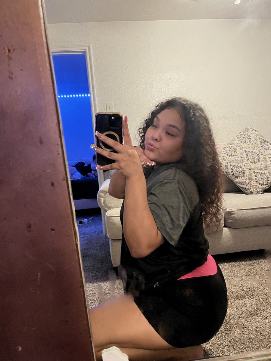 Karly tweet media