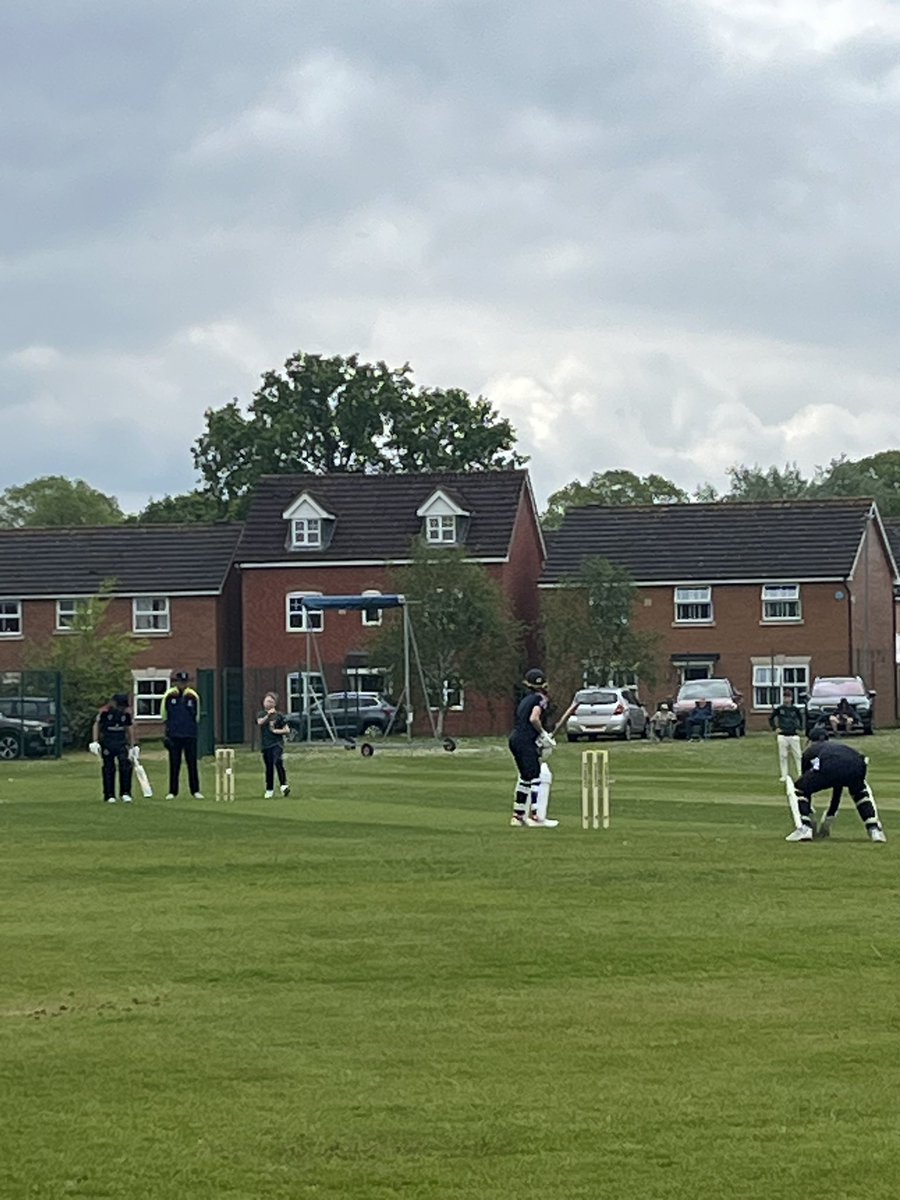welsh33wizard's tweet image. Good run out for the West U14’s at Herefordshire today. Overs for all bowlers and batting opportunities for all the side #learn