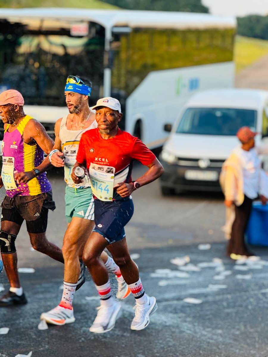 Walter_Lethu's tweet photo. Durban international Marathon 2026
#runningwithtumisole
#skhindigangcoaching
#funkypantssa
#gilnokiesocks
#homeofrunning
#EastRandBoysVibes https://t.co/GJPvob0lta