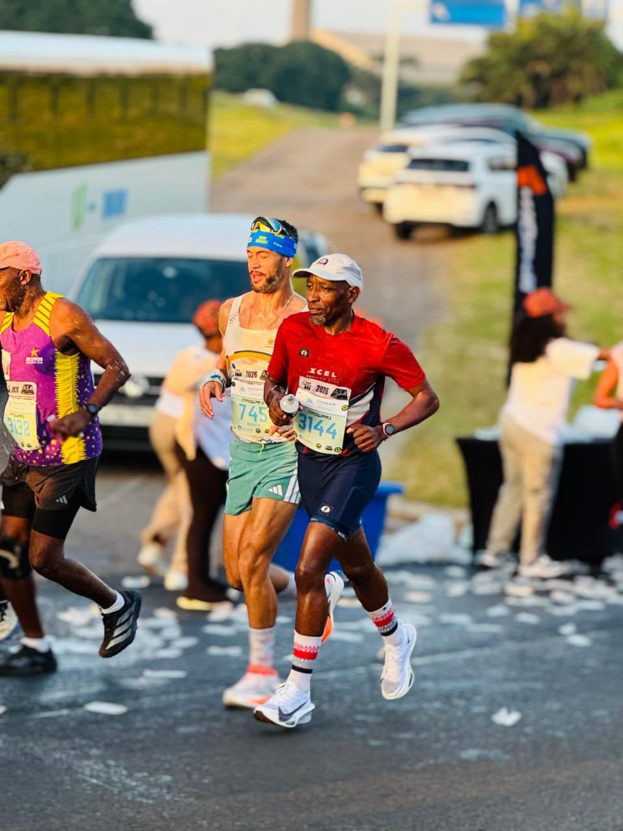 Walter_Lethu's tweet photo. Durban international Marathon 2026
#runningwithtumisole
#skhindigangcoaching
#funkypantssa
#gilnokiesocks
#homeofrunning
#EastRandBoysVibes https://t.co/GJPvob0lta