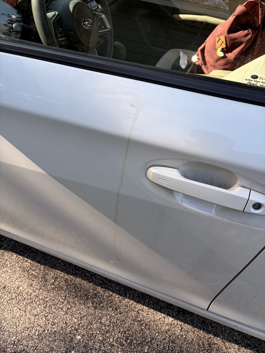 Milkysaurus's tweet photo. Of course I’d spill coffee onto my white car 🙃 (I don’t wear white very often for reasons😭) https://t.co/hHhgDjlNhA