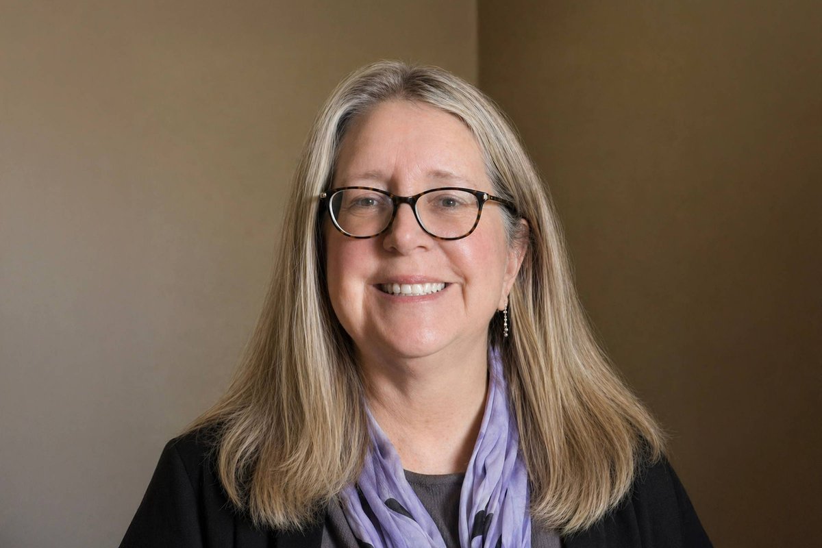 txst_news's tweet photo. Cindy Royal, Ph.D., has been named 2026 Piper Professor, recognizing her impact on students and digital media education. #TXSTNews

https://t.co/LNSaX9D04p https://t.co/lYb0EkzMpr