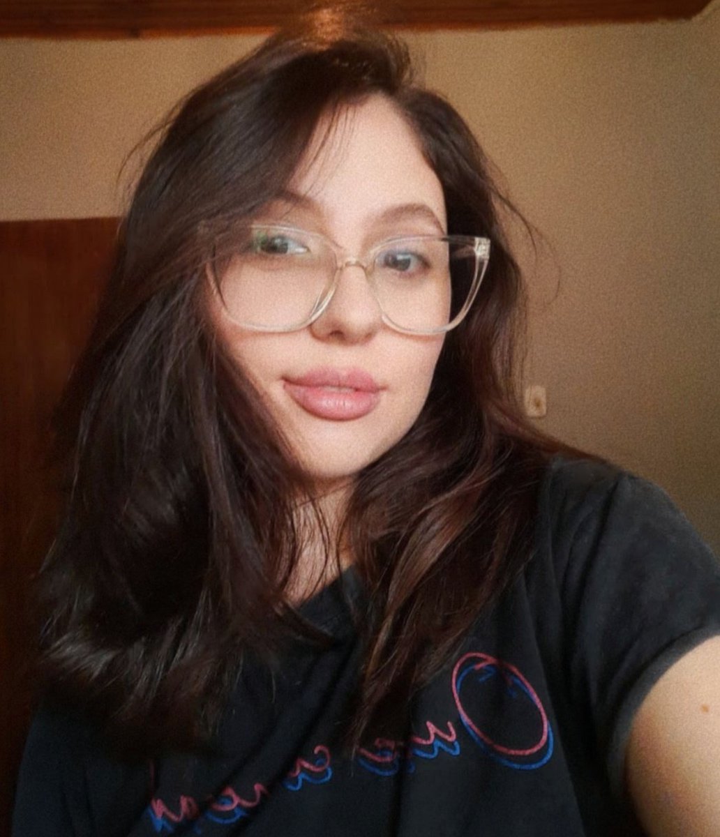 itrightmarix's tweet photo. nerds duo 

#ArmySelcaDay #arsd https://t.co/oLZwBHMOQZ