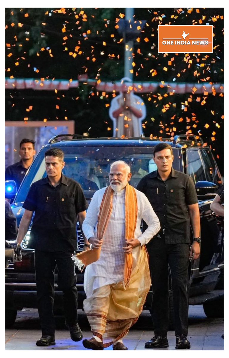 oneindianewscom's tweet image. ऐतिहासिक, अभूतपूर्व और अविस्मरणीय क्षण...

#PhotoOfTheDay 

@narendramodi