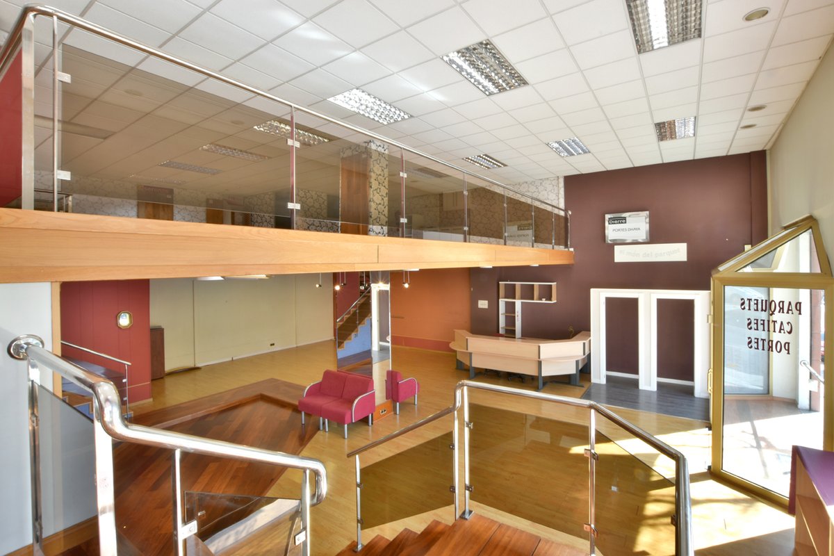 Mendez_Realtor's tweet photo. ¡Local en Mas Lluhí, Sant Feliu de Llobregat!  

Local de 244 m² construidos (231 m² útiles)  

Precio: 175.000€  

Más info: 
https://t.co/WrWrIiVPNj 

https://t.co/koFF0vX4Je 
https://t.co/c4xrWN460I https://t.co/ABifWIRI0z