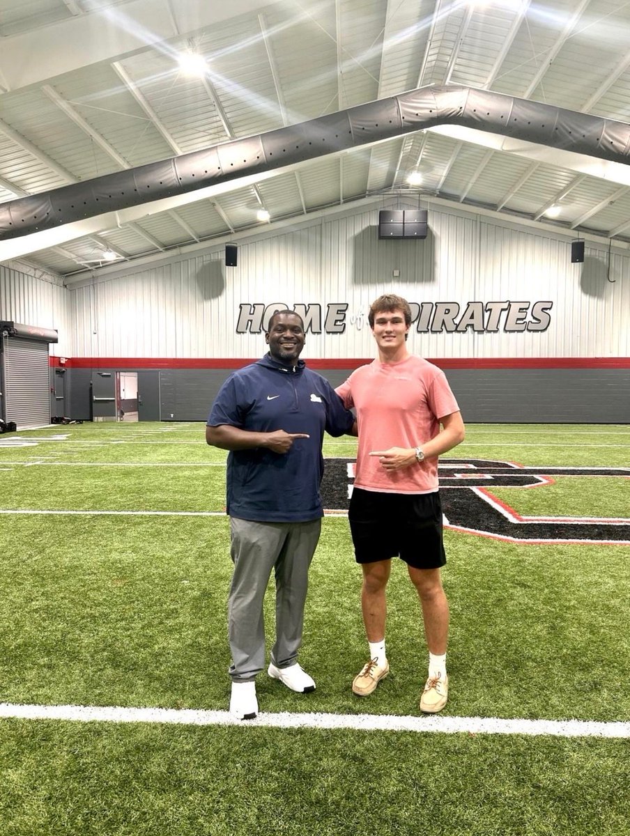 johnsonand20220's tweet photo. After a great conversation with @CWilliams8076, i am blessed to receive a d1 offer to play Offensive Line at @CSU_FB!! #AGTG @Roadclosed95 @PikeFBRecruits @JRowl23 @willyMtheo54 https://t.co/6T0utgJgiV