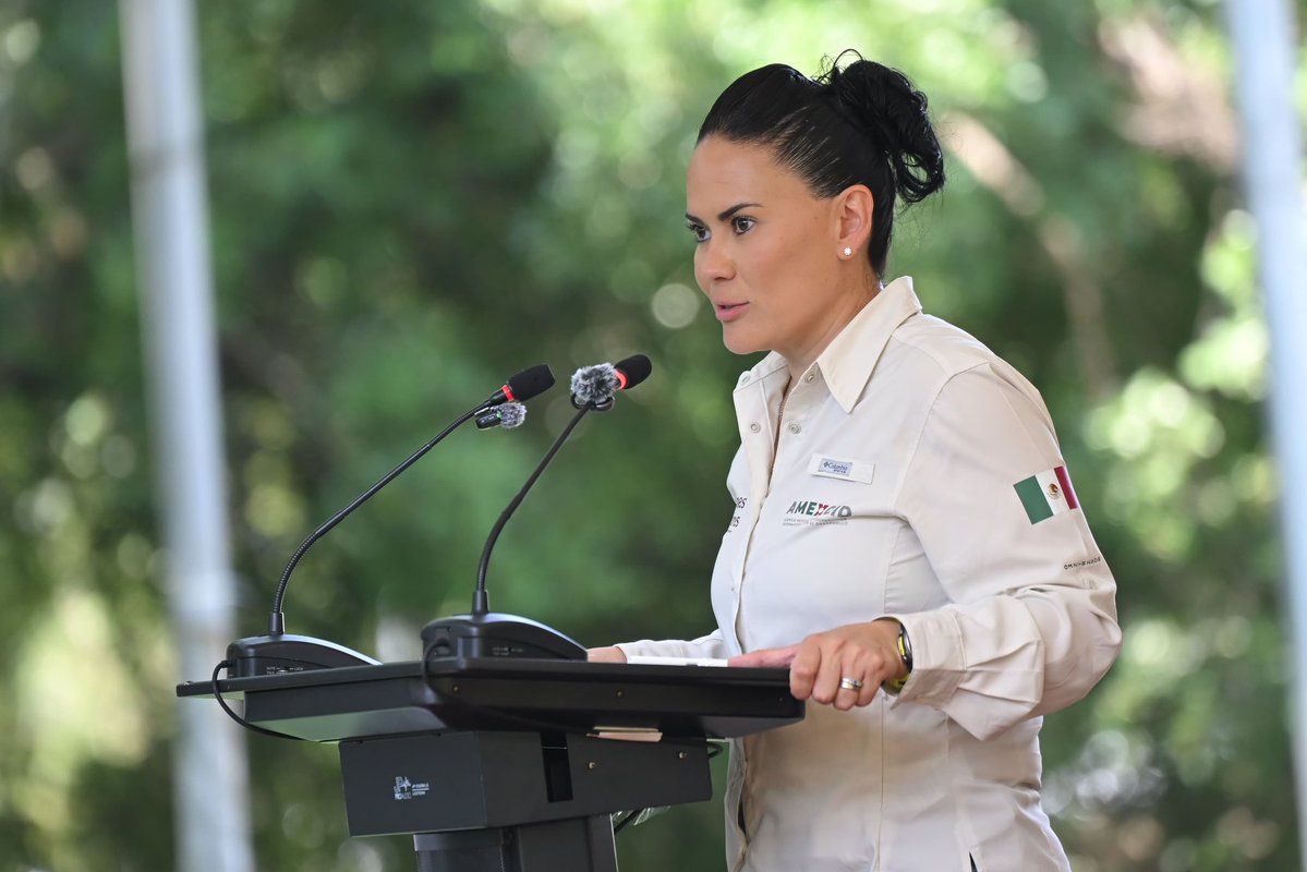 Alejandra Del Moral tweet media