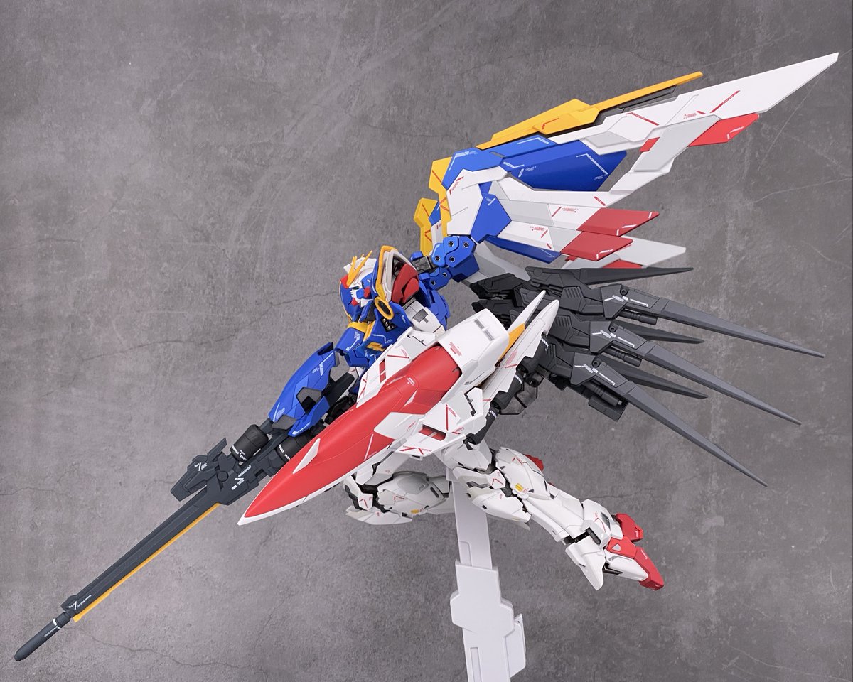 XXXG00YSW's tweet image. GWのガンダムW納め
(●&amp;gt;◡&amp;lt;●) クロークドカスタム・テイクオフ！
#GWはガンダムW #ガンダムW